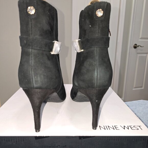 *Nine West* Women's Size 9.5M - DIAN9X9 Ankle Boot w/Gold Hardware, Black - NWB - Picture 6 of 9